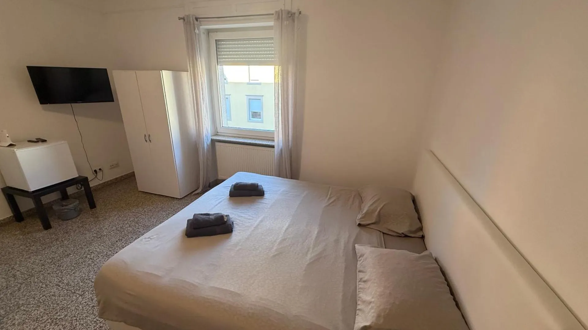 Chambre Centre Gasperich Luxembourg