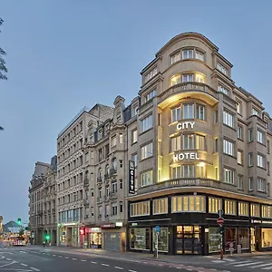 City Hotel Otel